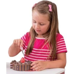 Chocolate Gateau 8 Chocolate Gateau -Celebrations and Toys honeybake chocolate gateau 3