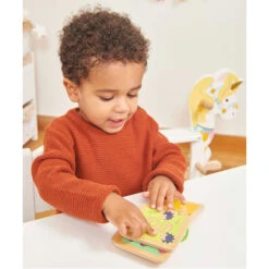 Wooden Counting Book -Celebrations and Toys petilou wooden counting book 4
